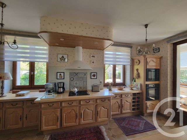 maison à vendre - 7 pièces - 157.0 m2 - ST GERMAIN DU TEIL - 48 - LANGUEDOC-ROUSSILLON - Century 21 Gévaudan