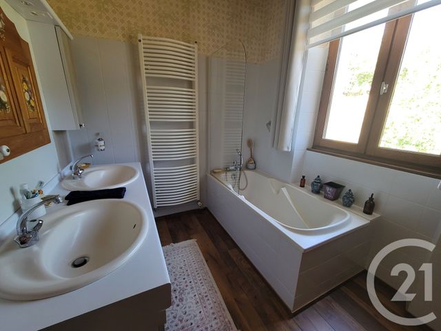 maison à vendre - 7 pièces - 157.0 m2 - ST GERMAIN DU TEIL - 48 - LANGUEDOC-ROUSSILLON - Century 21 Gévaudan